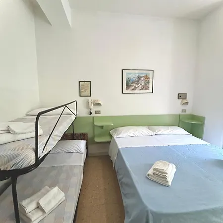 Caracas Hotel 3*